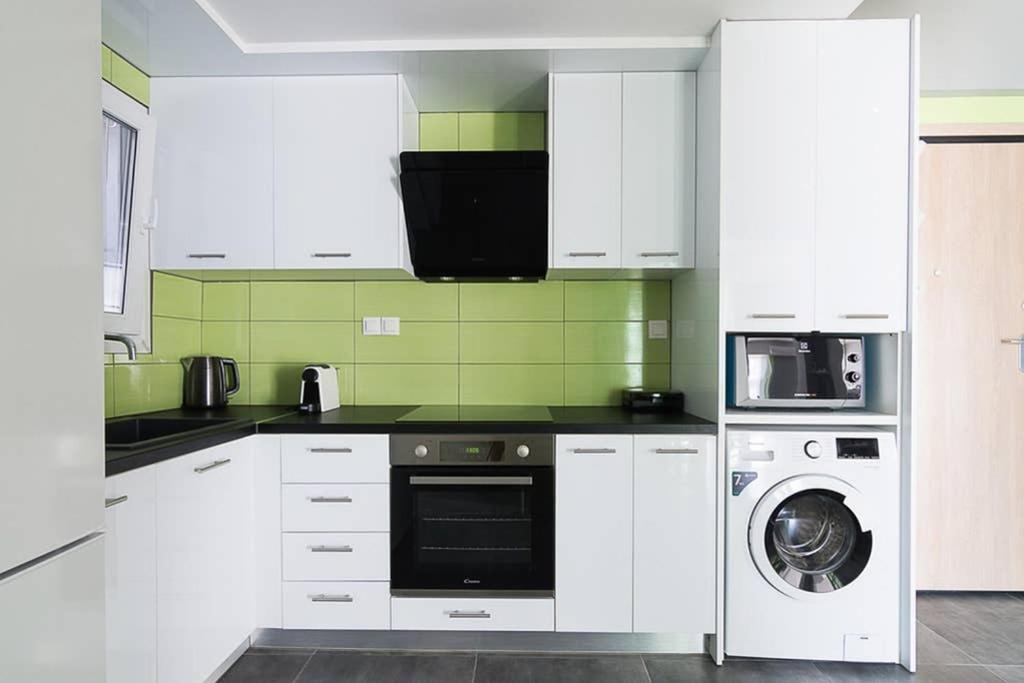 Brand New Stylish 2 Bedroom Apartment Athen Exterior foto